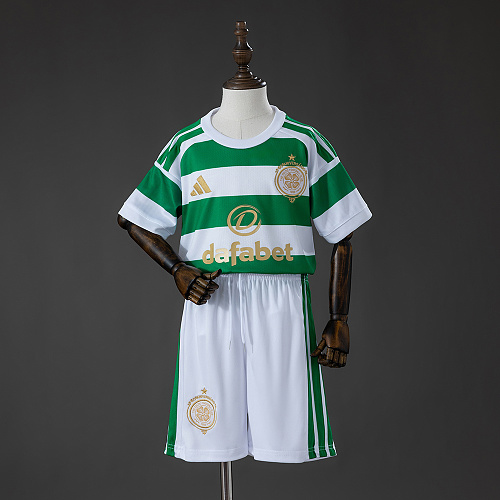 Celtic 26/27 Titular Kit infantil Tamanho: 16-28
