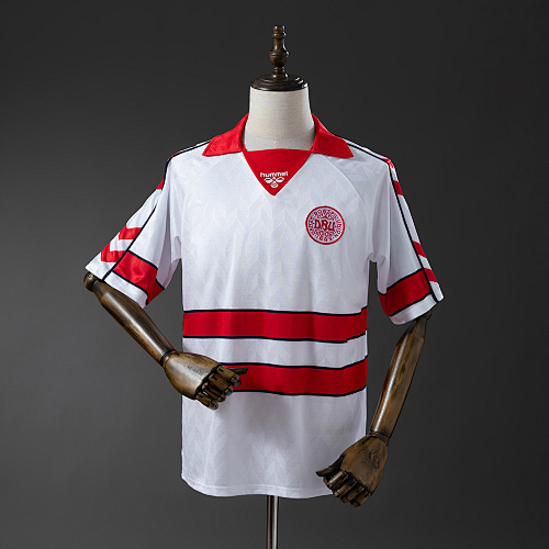 Retrô Denmark 1988 Visitante S-XXL