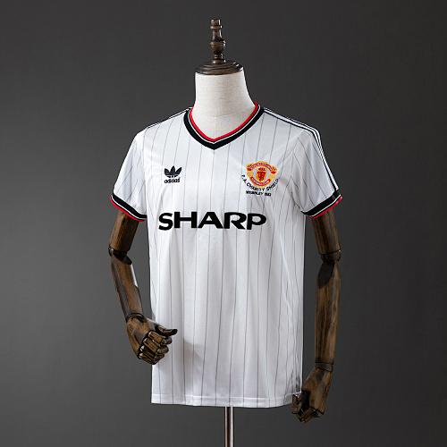 RetroM-U 1983 Visitante S-XXL