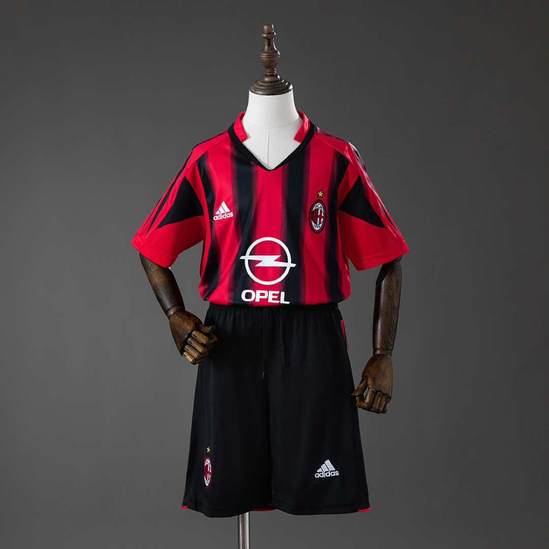AC Milan 04/05 Titular Retrô Kit infantil Tamanho 16-28, foto 1
