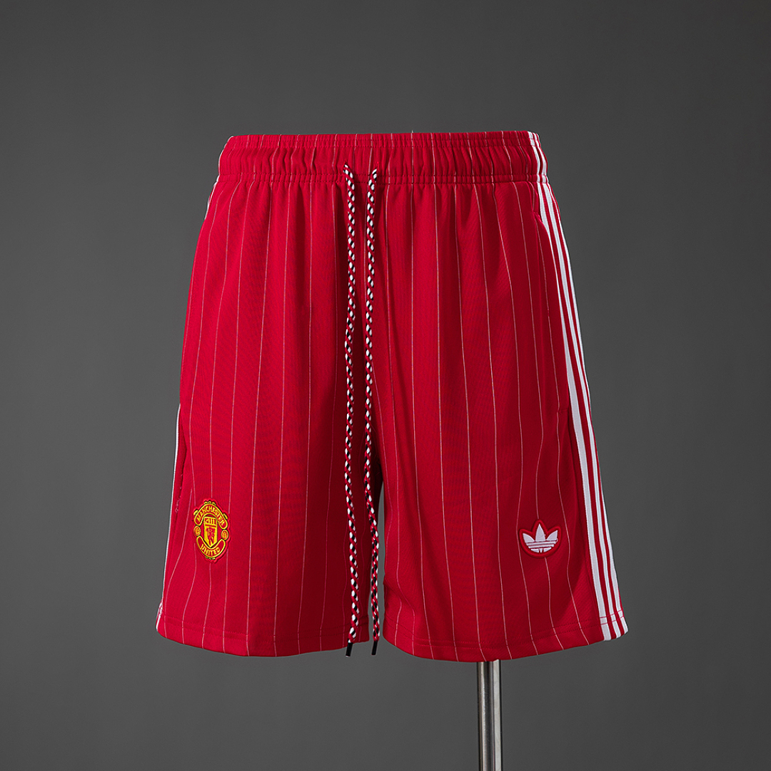 M-U Terrace Icons Shorts Red S-XXL, foto 1