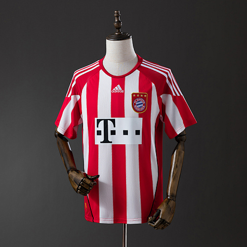 Retrô Bayern Munich 10/11 Titular S-XXL