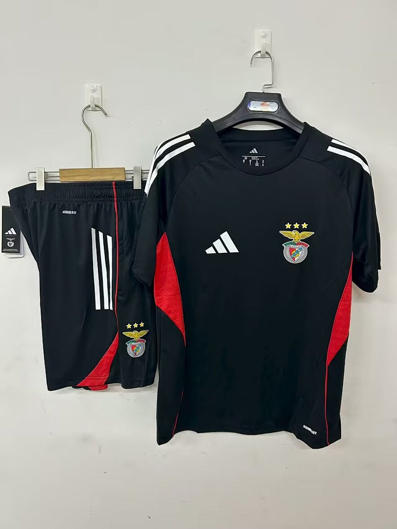 25/26 Benfica training Camisa black S-3XL, foto 1