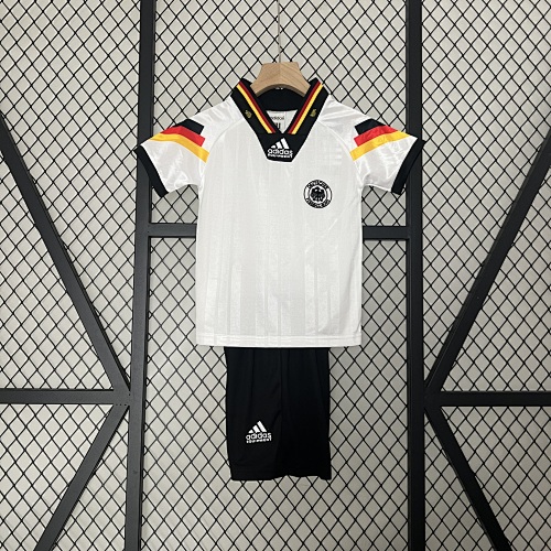 kids Germany 1992 Titular Tamanho: 16-28