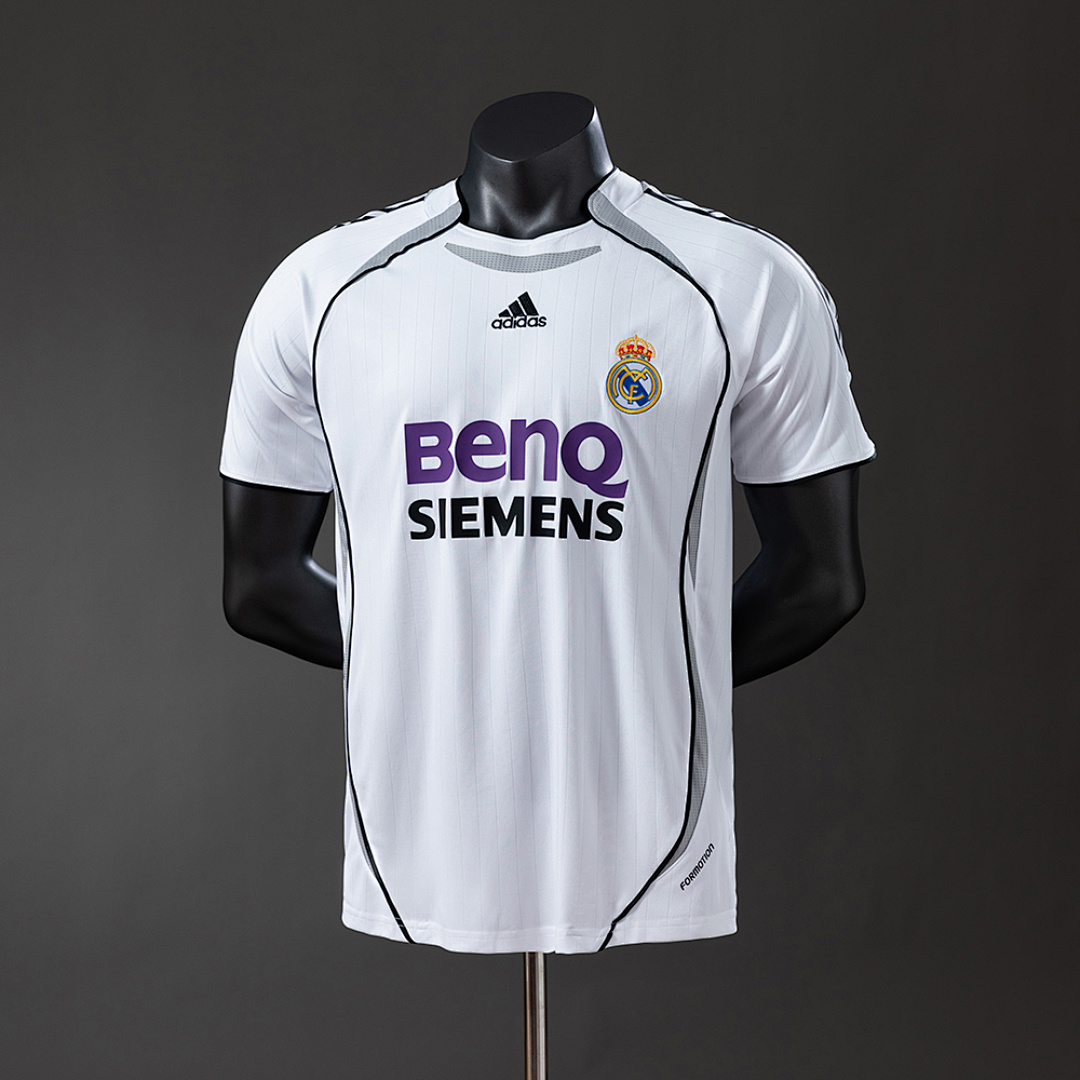 Real Madrid 06/07 Versão jogador Retrô Titular Camisa S-3XL, foto 1
