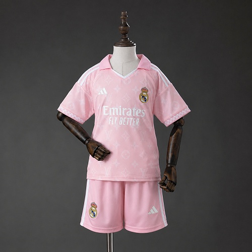 Real Madrid X LV 26/27 Co-branded Kids Kit Tamanho 16-28
