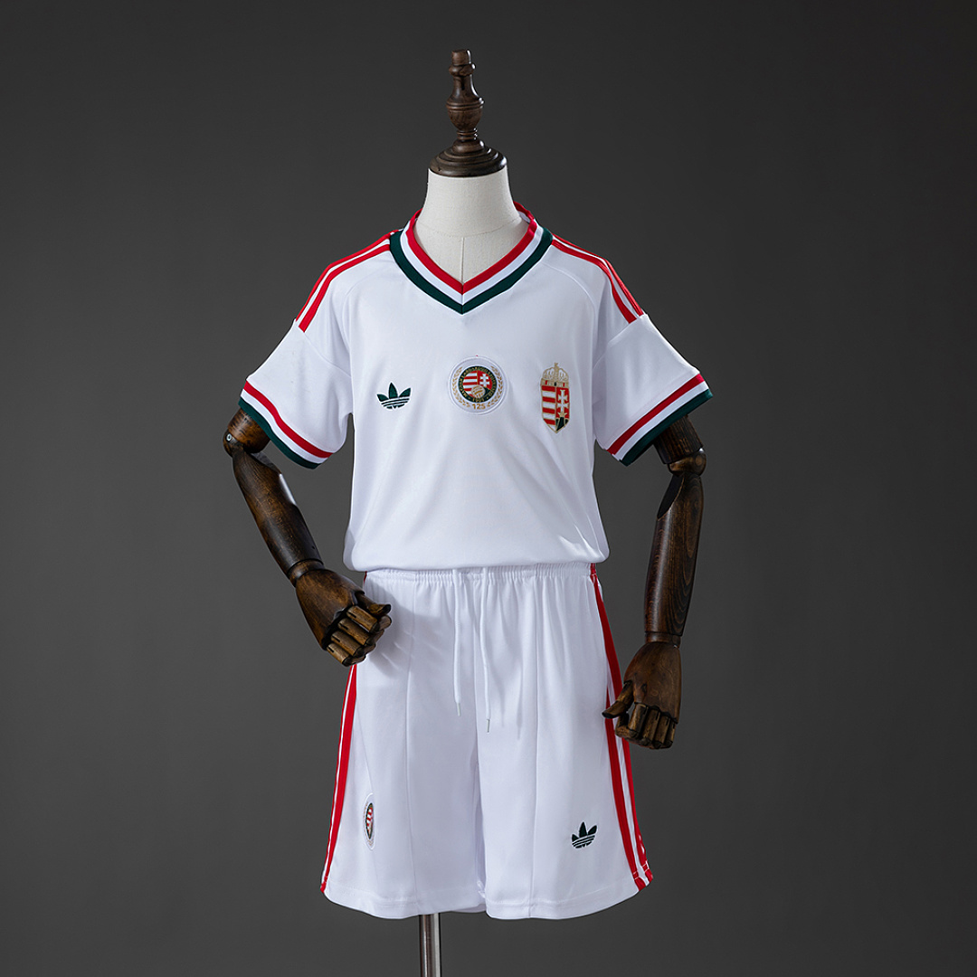 Hungary 2026 Visitante Kit infantil Tamanho 16-30, foto 1