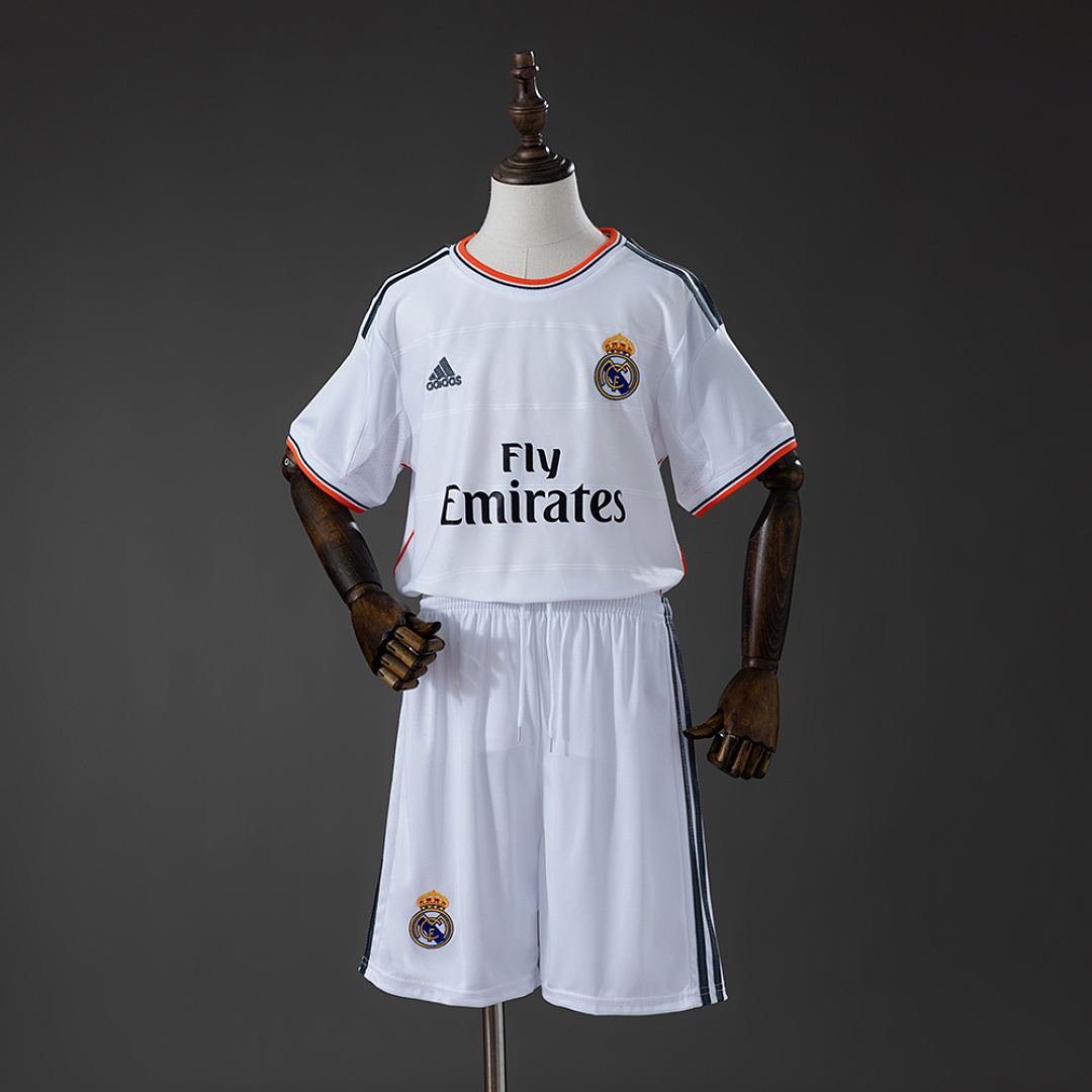 Real Madrid 13/14 Titular Retrô Kit infantil Tamanho 16-28, foto 1