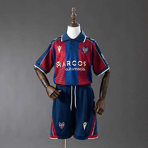 Levante UD 25/26 Titular Kit infantil Tamanho 16-28
