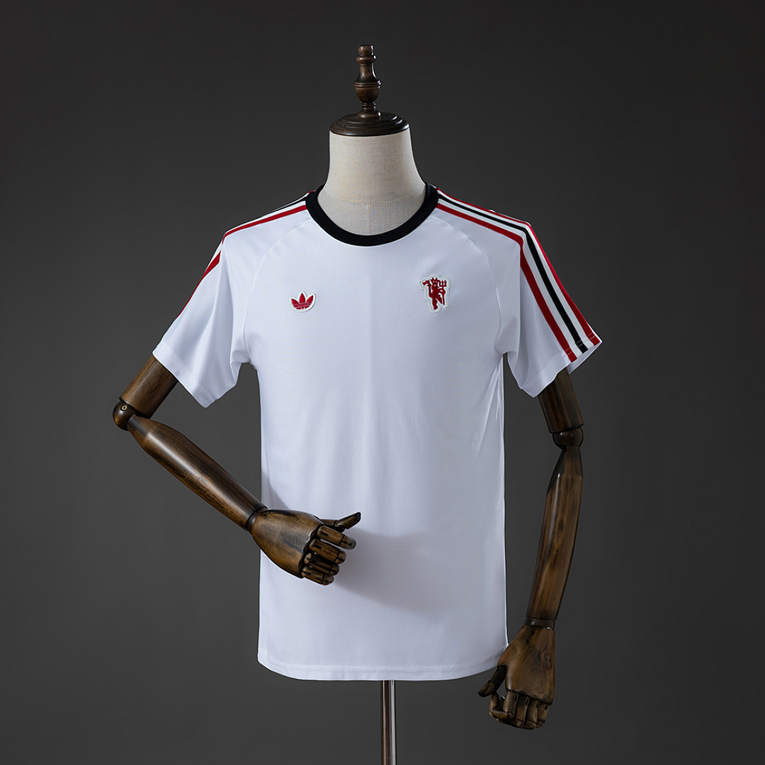 M-U Terrace Icons T-Shirt White S-XXL, foto 1