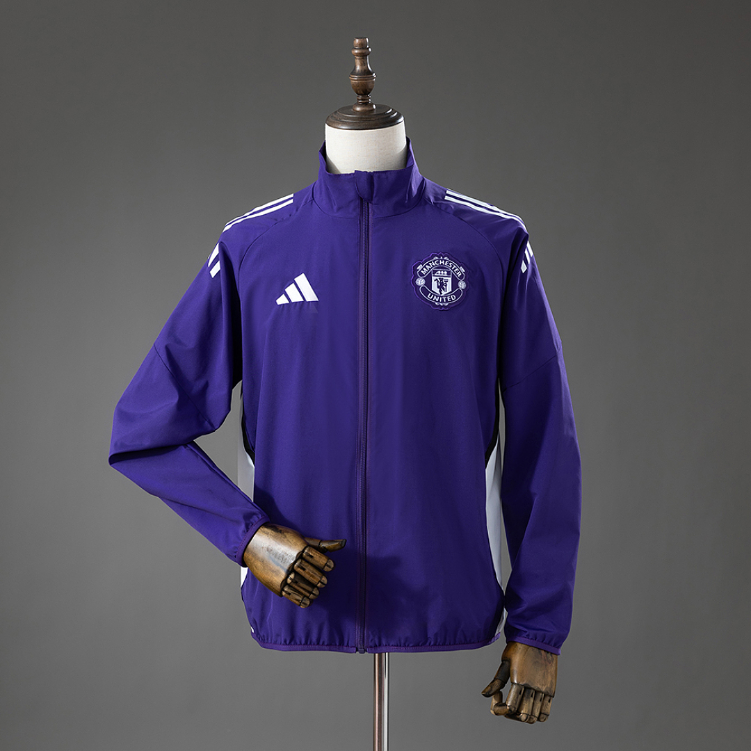 M-U 25/26 Training Windbreaker - Purple S-XXL, foto 1