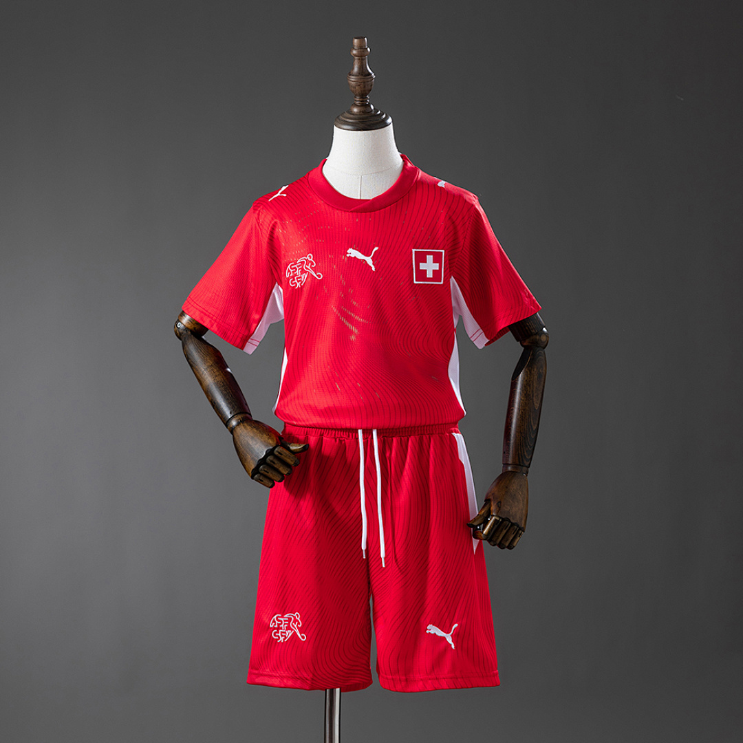 Switzerland 2026 Titular Kit infantil Tamanho 16-28, foto 1