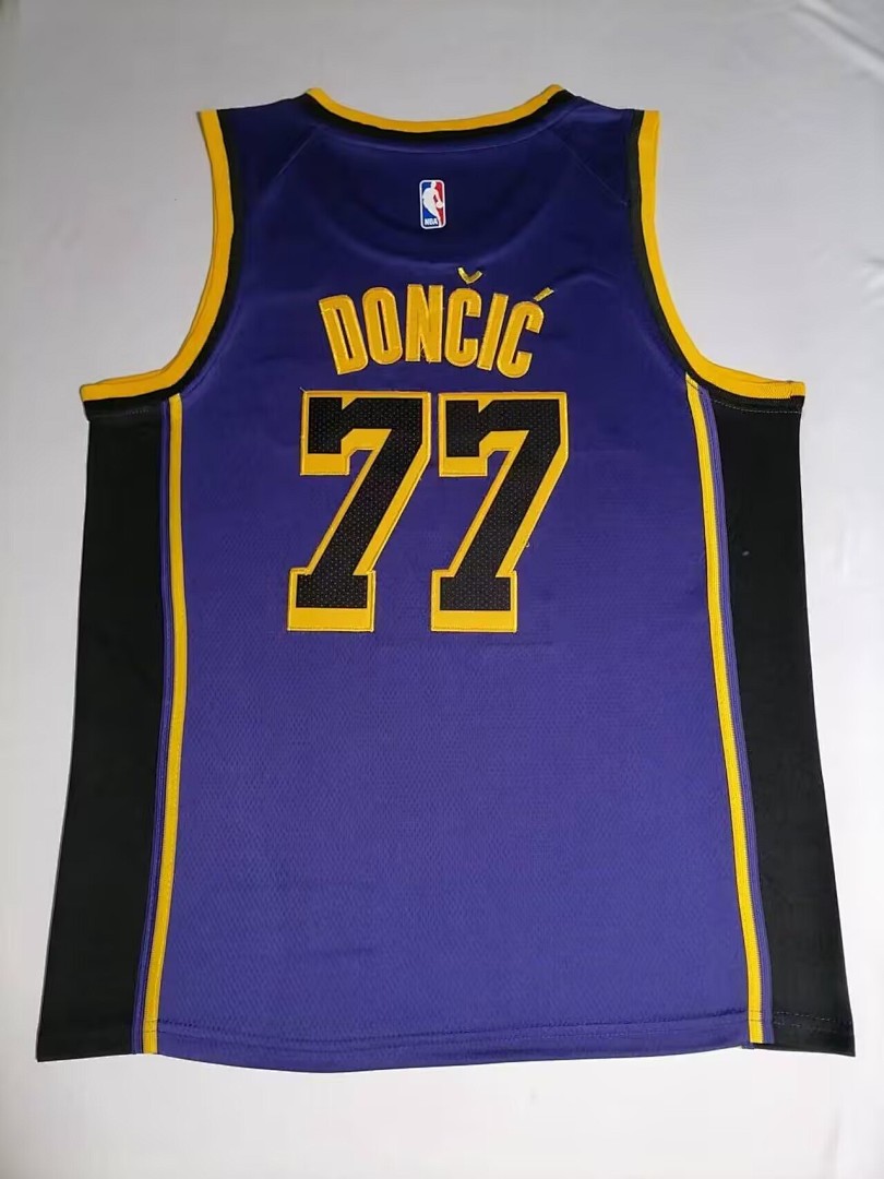 Los Angeles Lakers #77 Camisa Roxa, foto 1