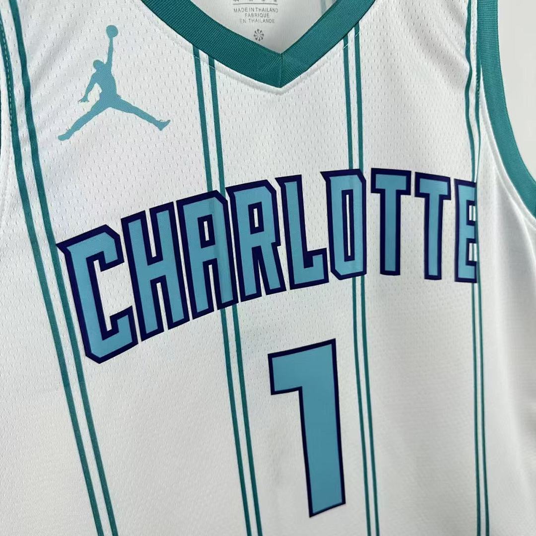 Charlotte Hornets 22/23 Casa #1 LaMelo Ball Camisa Branca, foto 3