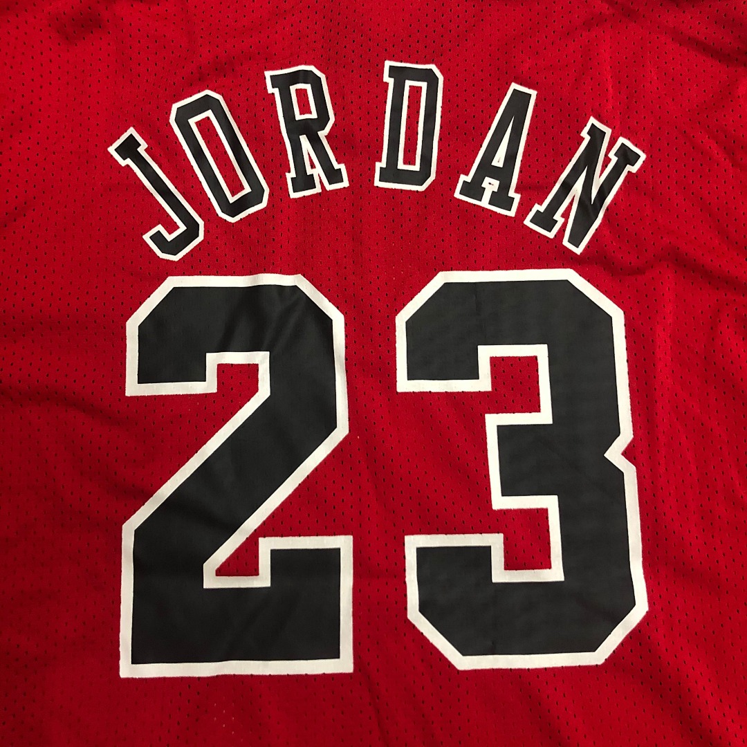 Mitchellness 公牛队 红色 23号 乔丹 艾佛森 复古网眼短袖, foto 8