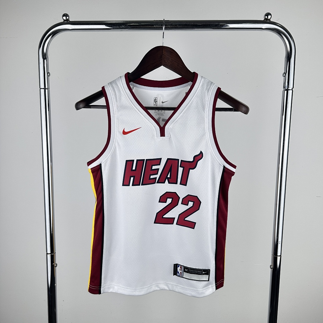 青年童装:热火 V领 白色 22号 巴特勒, foto 1