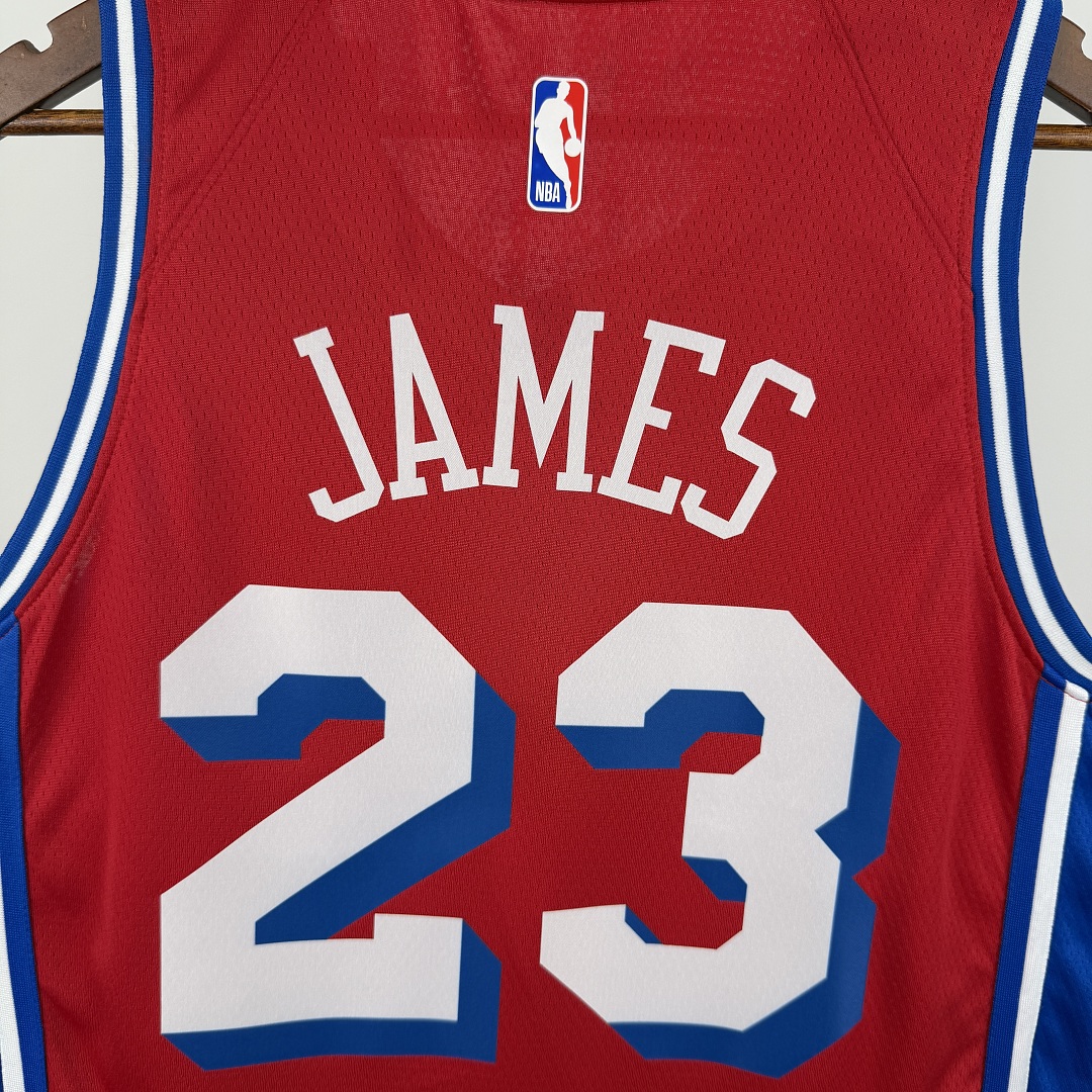 Philadelphia 76ers 22/23 Swingman #23 LeBron James Camisa Vermelha, foto 2