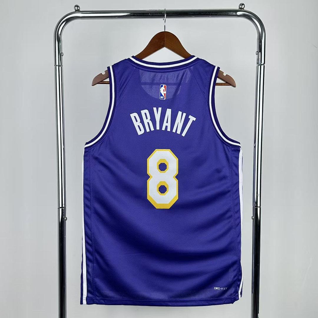 Los Angeles Lakers 25/26 Limited Swingman #8 Kobe Bryant Camisa, foto 2