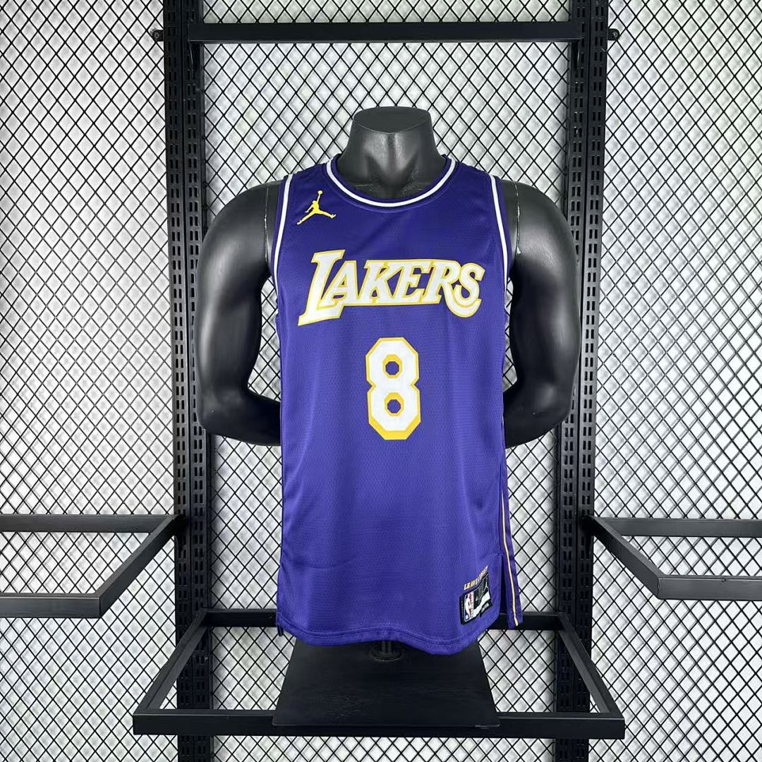 Los Angeles Lakers 25/26 Limited Swingman #8 Kobe Bryant Camisa, foto 9