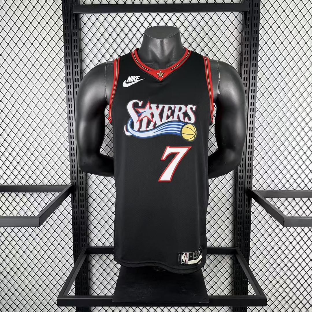 Philadelphia 76ers 25/26 Retrô #7 Jaylen Brown Camisa Preta, foto 1