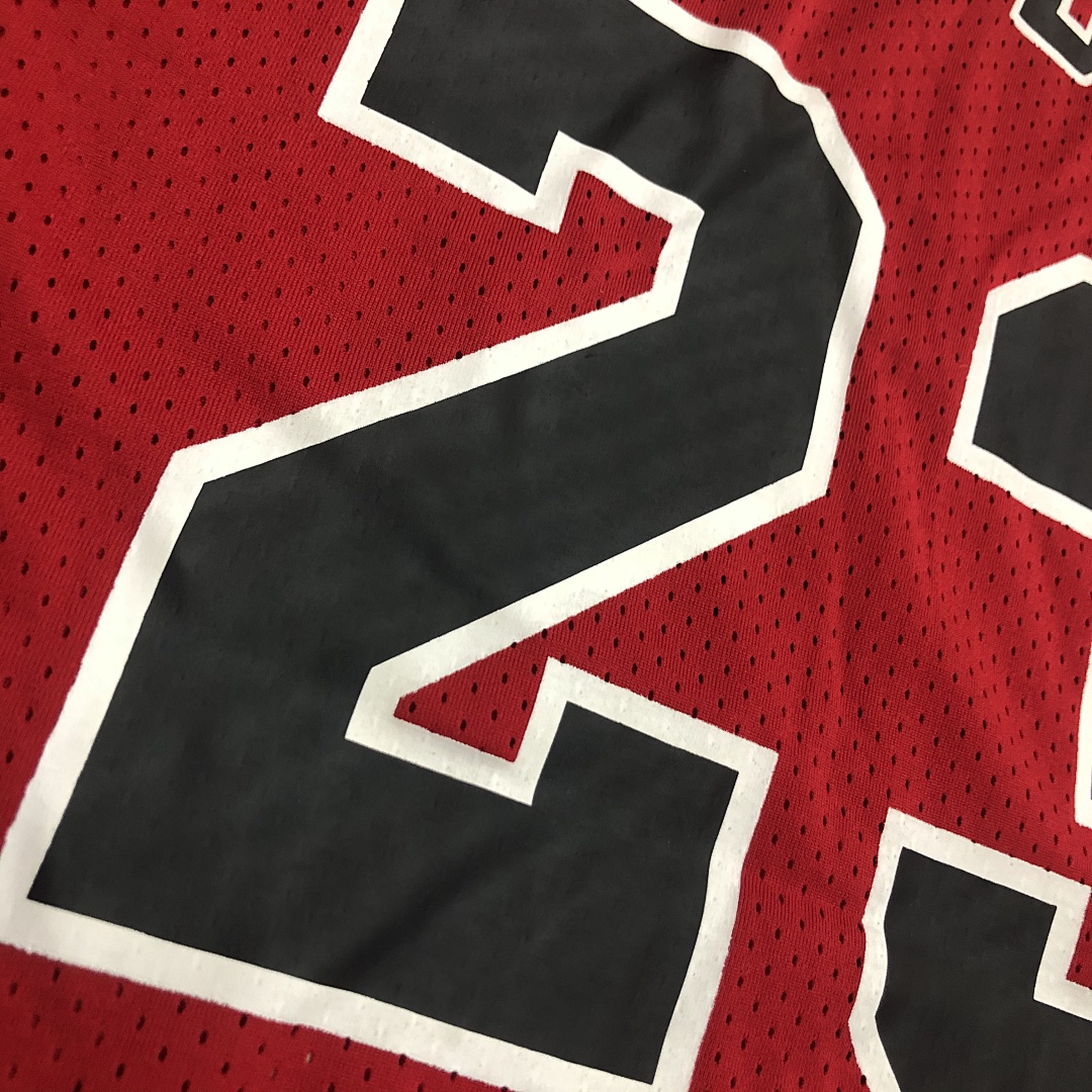 Mitchellness 公牛队 红色 23号 乔丹 艾佛森 复古网眼短袖, foto 7