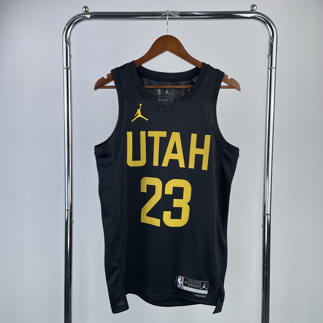 23赛季爵士队 Jordan 限定 23号 马尔卡宁, foto 2