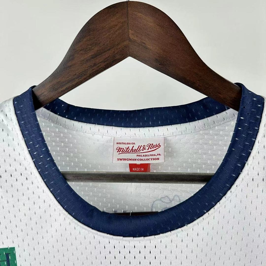 Dallas Mavericks 25/26 Retrô Mitchell & Ness Camisa, foto 9