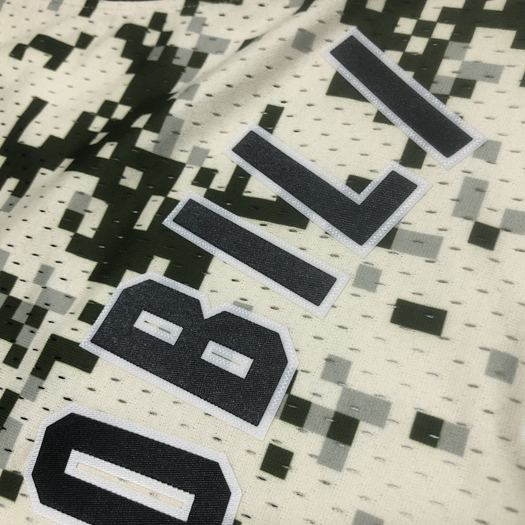 MN热压复古球衣:SW 马刺队13/14赛季 迷彩 20号 吉诺比利, foto 1