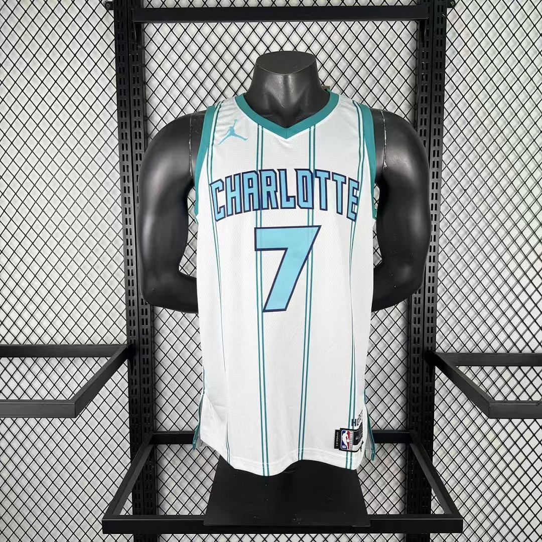 Charlotte Hornets Casa #7 Camisa Branca, foto 2