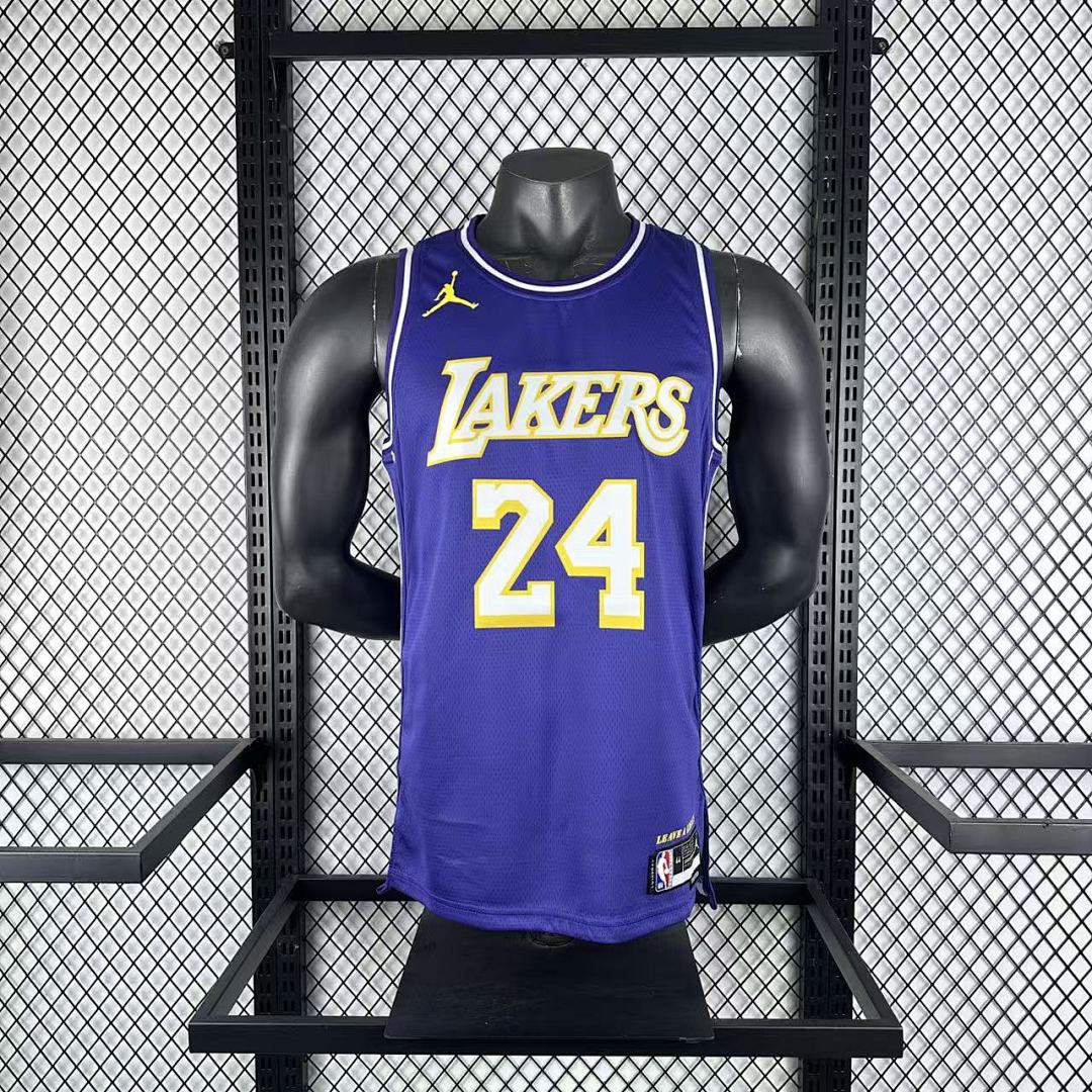 Los Angeles Lakers 25/26 Limited Swingman #24 Kobe Bryant Camisa, foto 10
