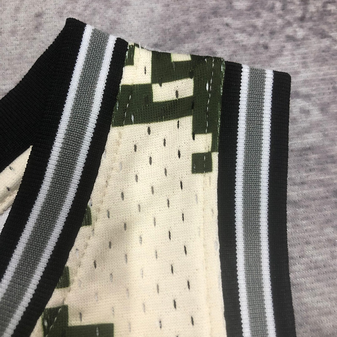 MN热压复古球衣:SW 马刺队13/14赛季 迷彩 20号 吉诺比利, foto 9