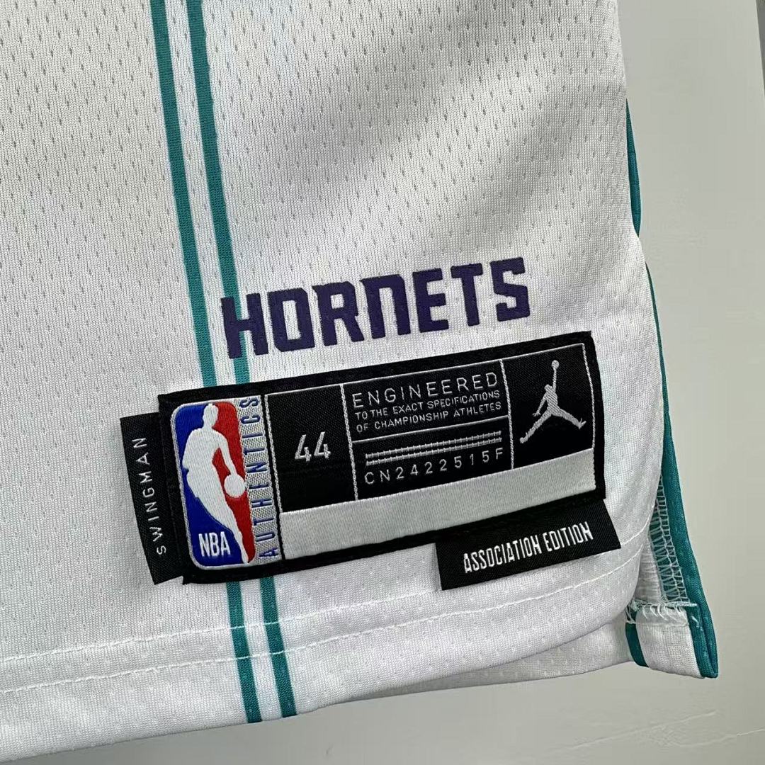 Charlotte Hornets 22/23 Casa #1 LaMelo Ball Camisa Branca, foto 4