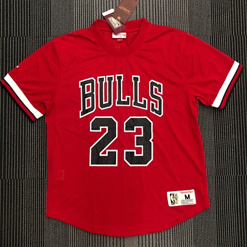 Mitchellness 公牛队 红色 23号 乔丹 艾佛森 复古网眼短袖