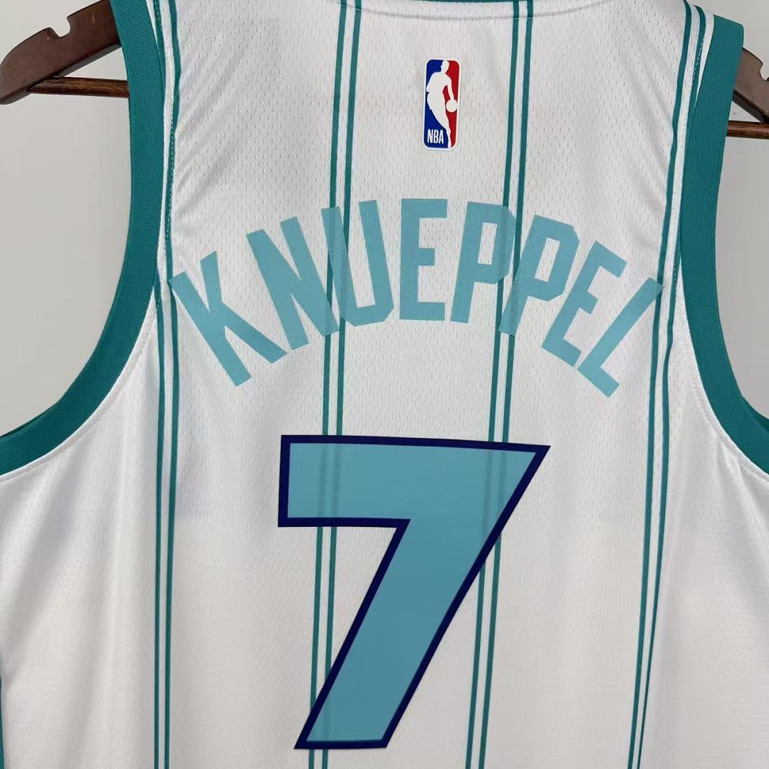 Charlotte Hornets Casa #7 Camisa Branca, foto 5